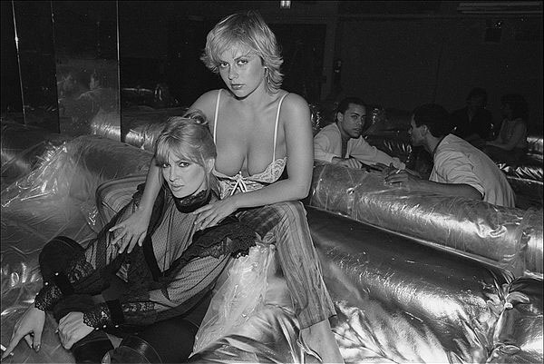 Allan Tanenbaum, nightlife